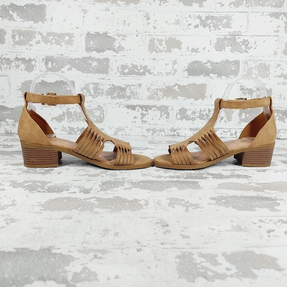 Vince Camuto Tan Faux Leather Block Heel Ankle Strap Sandals E538 - Picture 7 of 12